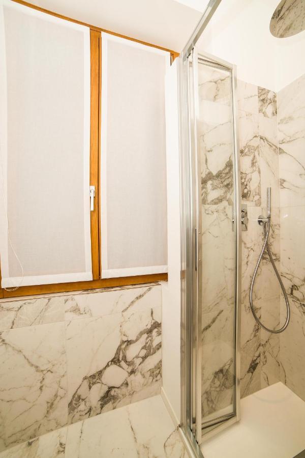Milan Chic Luxury Apartments-Hosted By Sweetstay Buitenkant foto
