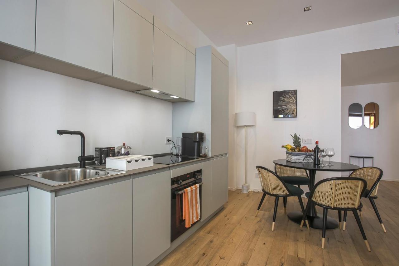 Milan Chic Luxury Apartments-Hosted By Sweetstay Buitenkant foto