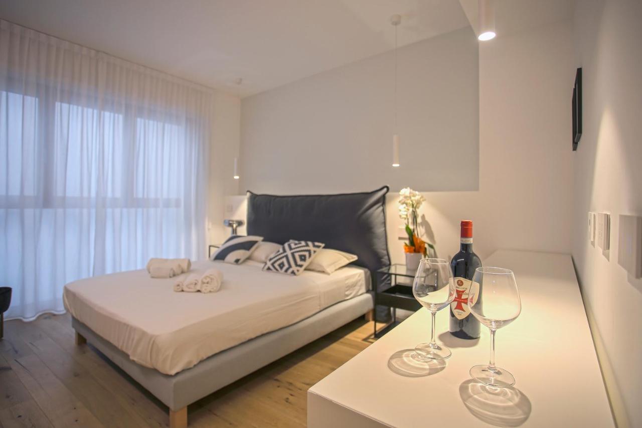 Milan Chic Luxury Apartments-Hosted By Sweetstay Buitenkant foto