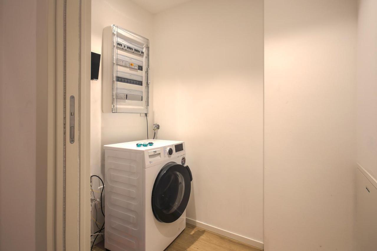 Milan Chic Luxury Apartments-Hosted By Sweetstay Buitenkant foto